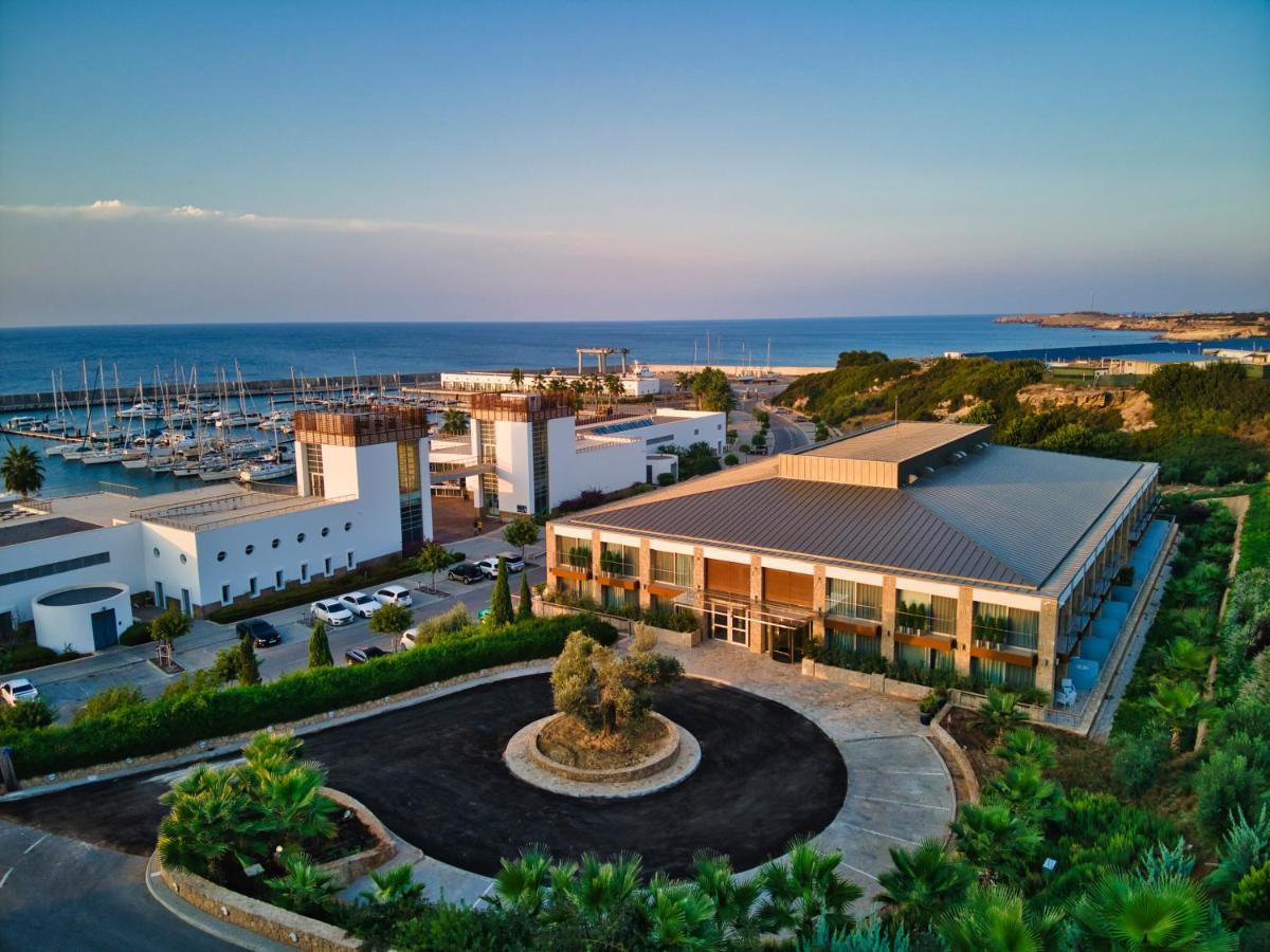 Karpaz Gate Marina Hotel Agia Trias Exterior photo